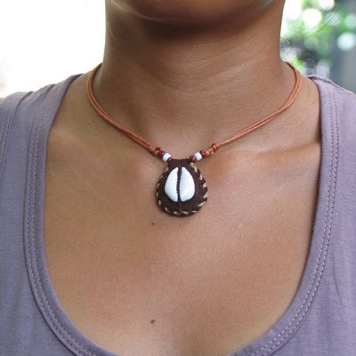 Sea Shell Pendant P27-3